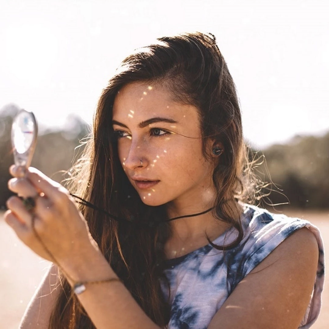 GloFX Rave Glasses & Goggles Kaleidoscope Crystal Monocle Necklace - Silver - Rainbow Bug-Eye 4 GloFX Rave Glasses & Goggles Kaleidoscope Crystal Monocle Necklace - Silver - Rainbow Bug-Eye