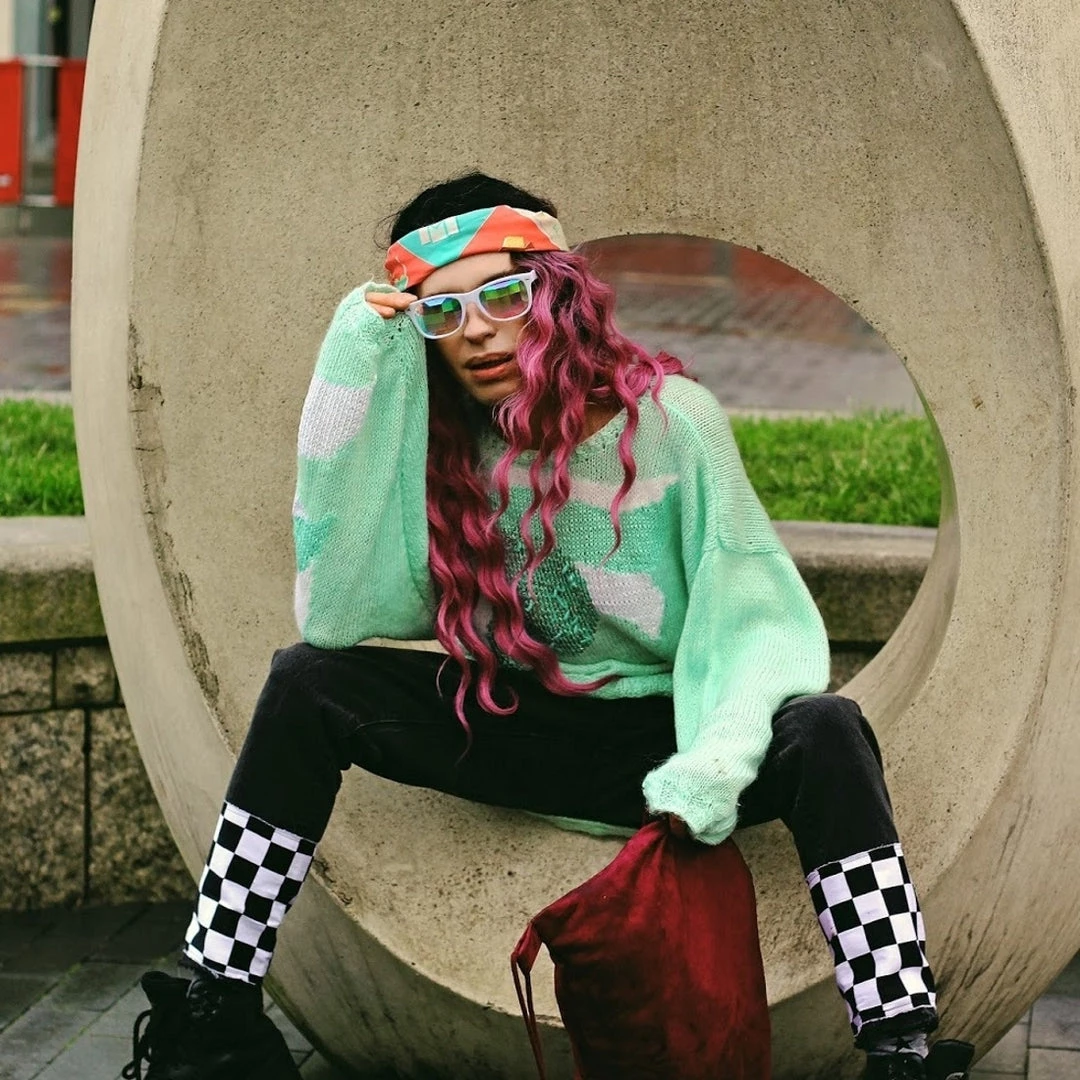 GloFX Ultimate Kaleidoscope Glasses - White - Bug-Eye 8 GloFX Ultimate Kaleidoscope Glasses - White - Bug-Eye